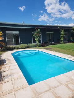 Hermosa casa con piscina en Vistalba, lujan de cuyo Mendoza - Luján de Cuyo - 0