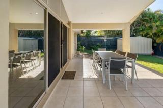 4 Bedroom Spacious Cozy Family Retreat Parkinson - 4