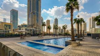 Luxe 1BR in Sparkle Towers - 2 Balconies and Marina Views - Dubai - 9