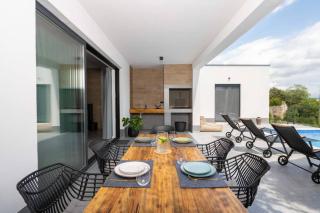 Traumhafte Villa Dubi bei Labin - Labin - 8