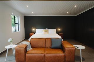 Heather Road Cottages - George - 1
