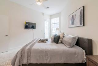 Charming Cozy Apartment with Wi-Fi & Free Parking - Charlotte - 7