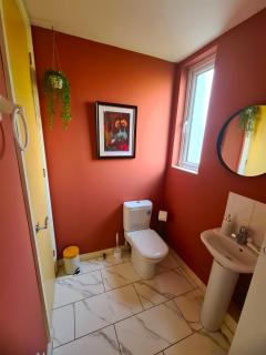 3 Bed House Etihad Stadium, COOP LIVE Private Parking With Optional HOT TUB - Manchester - 2