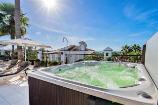 Superb Villa Near Golf Course With Heated Pool & Jacuzzi - Marbella - 8