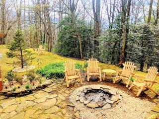 Smoky Mountain Views Cabins - Whittier - 4