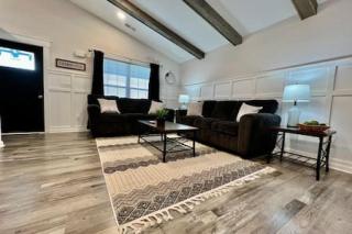 Amazing riverside New Construction home in Middletown - Middletown - 9