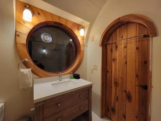 Hobbithouse at White Lotus Eco Spa Retreat - Stanardsville - 5