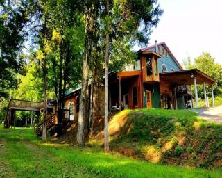 Pond View ( Second bedroom at extra cost) - Stanardsville - 1