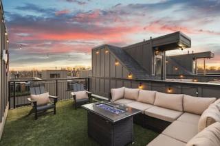 Gorgeous East Nashville House with 9 Beds, Garage, Rooftop Patio - Nashville - 9
