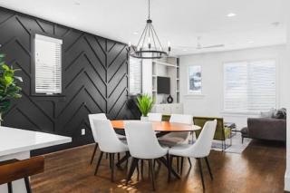 Upscale Home with Patio WALK to 12 South and Belmont - 5