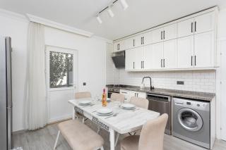 Daisy Villa - 2