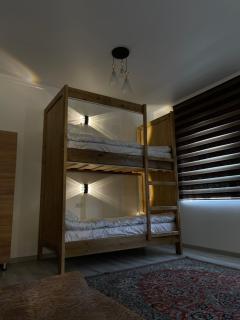 Irbis Hostel - Karakol - 4