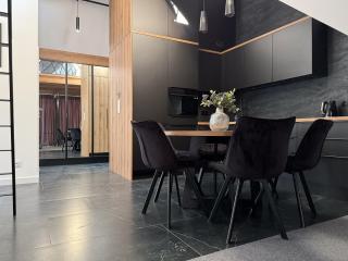 Kras-Resort Apartament 301 i 303 z widokiem na góry, prywatnym jacuzzi na tarasie i sauną - 1