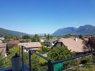 Studio calme petite vue lac - 2
