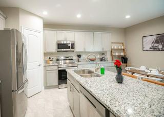 Surf Shack - CLOSE TO BEACH - 3 bedrooms - Daytona Beach Shores - 7