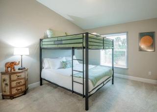 Across from Beach - Game Room - 3 bd - Daytona Beach Shores - 1