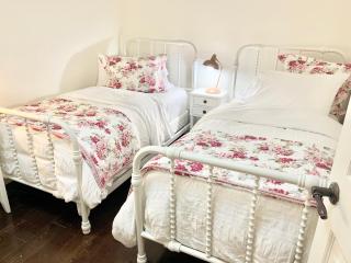 Plantation House Bed & Breakfast - Port Hope - 7