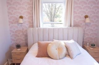 Vibrant home 7 mins from Uptown, King & Queen Bed - Queen City Oasis - Charlotte - 7