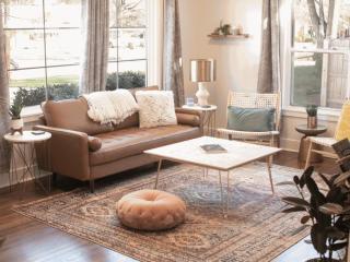 Vibrant home 7 mins from Uptown, King & Queen Bed - Queen City Oasis - Charlotte - 4