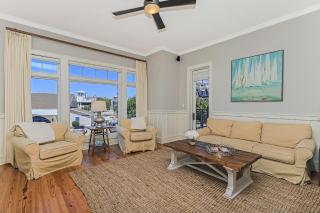 Compass Point 1, Unit 204 - 4