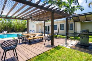 Deluxe 5BR & 3BA Villa in Hollywood Lakes near Beach - Hollywood - 9