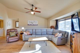 Pueblo Five Star Pikes Peak View Home with Hot Tub - Pueblo West - 4