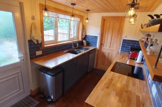 2 Bed Cottage with Views 4 Train Stops to Cardiff Centre - Cardiff - 6