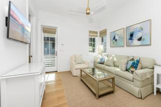 Harp's Haven Carriage House - 1