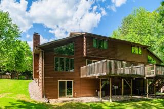 Green Bay Cozy home, 3 bed rooms, 6 beds, 2 bath - Green Bay - 6