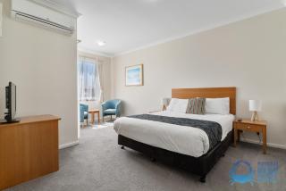 Villa 55 by the Waters Edge - Mandurah - 5