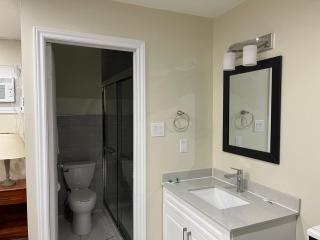 Cedar Springs Motel - Acton - 4