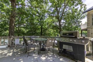 6bedrooms, ramp boat dock slips water toys, nice cove area - Linn Creek - 1
