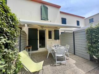 Maison à 150m plage, 2 chambres, piscine & WiFi, parking - FR-1-231-258 - Brétignolles-sur-Mer - 0
