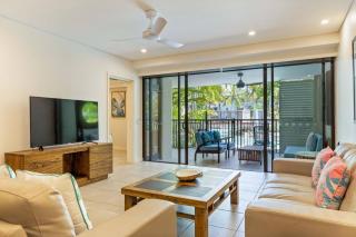 'The Palms' Swim-out Comfort meets Tropical Charm - Port Douglas - 9