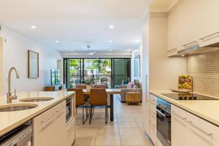 'The Palms' Swim-out Comfort meets Tropical Charm - Port Douglas - 7