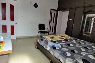 Luxurious 3 bhk apartment with swimming pool - Bangalore - 7