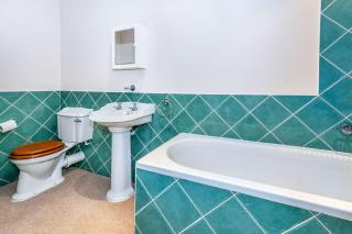 Old Slade Cottage - Train to London 30mins, Heathrow 15mins away,Free Parking - En-suit rooms - Buckinghamshire - 2
