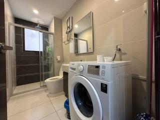 SeaView Danga Bay - Heart of City - by Cowidea - 3