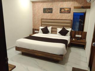 Hotel Sun Shine - Ahmedabad - 5