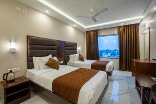 PARKKAVAN TOWERS - Tiruchirappalli - 9