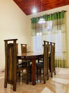 Luxe Living - - 5
