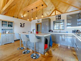 4 bed in Bodle Street Green 91157 - 6