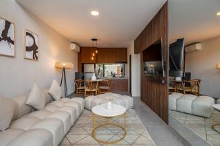4 mins to beach/Finns/Atlas - New LUXE Pool Loft - Kerobokan - 7