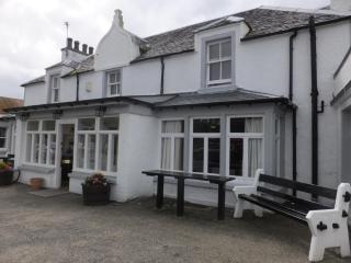 Novar Arms Hotel - Evanton - 3