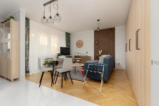 Stylish Apartment with Balcony Żoliborz Warsaw by Noclegi Renters - Varsavia - 1