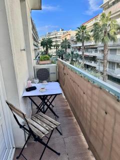 Appartement Des Iles - Juan-les-Pins - 0