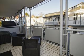 zentrale FeWo mit Balkon, gratis Nutzung vom AHOI Erlebnisbad und Sauna in Sellin - Villa Buskam FeWo 27 - Göhren - 3
