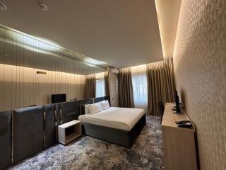 Barhat Hotel & SPA - Taras - 3