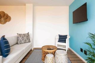 The Palm Flats Seaside Bliss 300m from Sea - 1