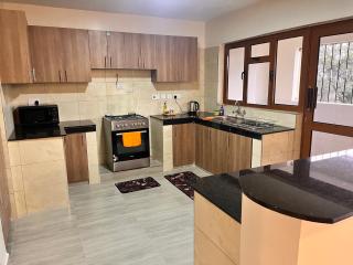 Nakuru Town Suites - Nakuru - 7
